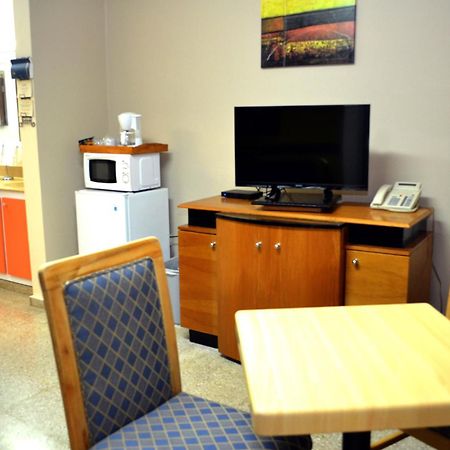 Hostal Universitario سان جيرمان المظهر الخارجي الصورة