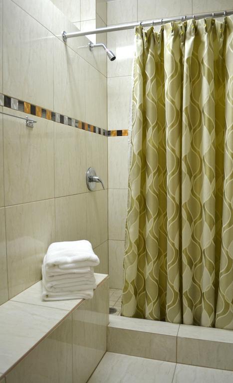 Hostal Universitario سان جيرمان المظهر الخارجي الصورة