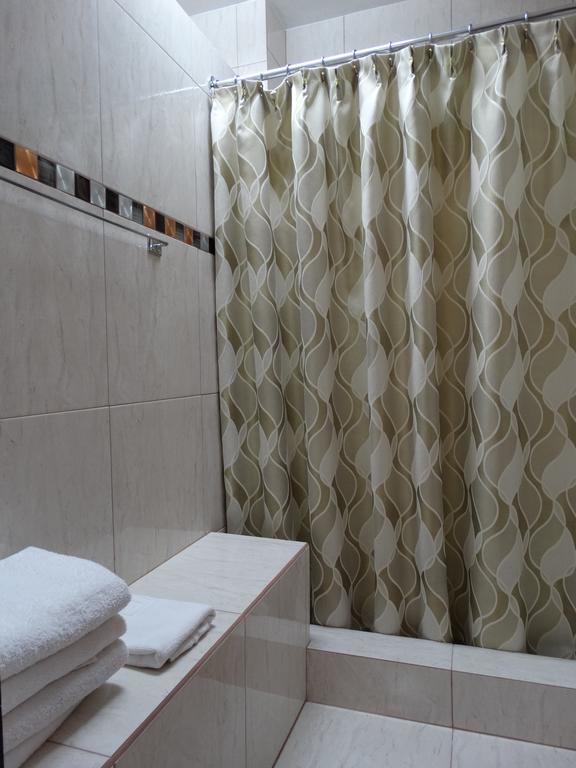 Hostal Universitario سان جيرمان المظهر الخارجي الصورة
