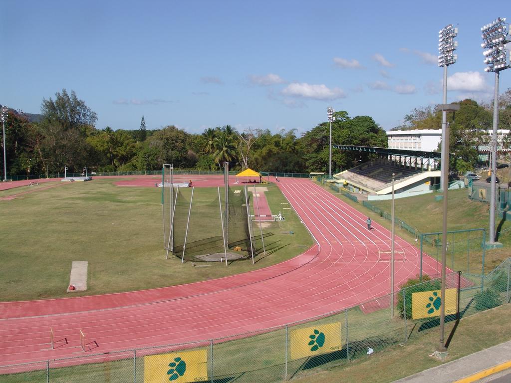 Hostal Universitario سان جيرمان المظهر الخارجي الصورة