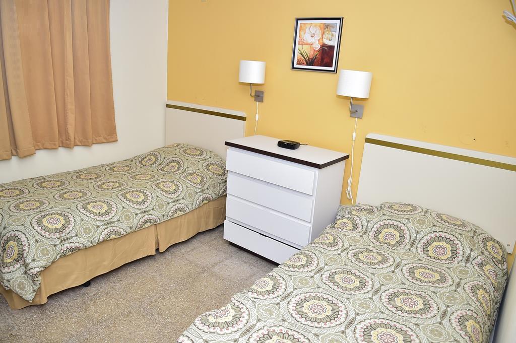 Hostal Universitario سان جيرمان المظهر الخارجي الصورة