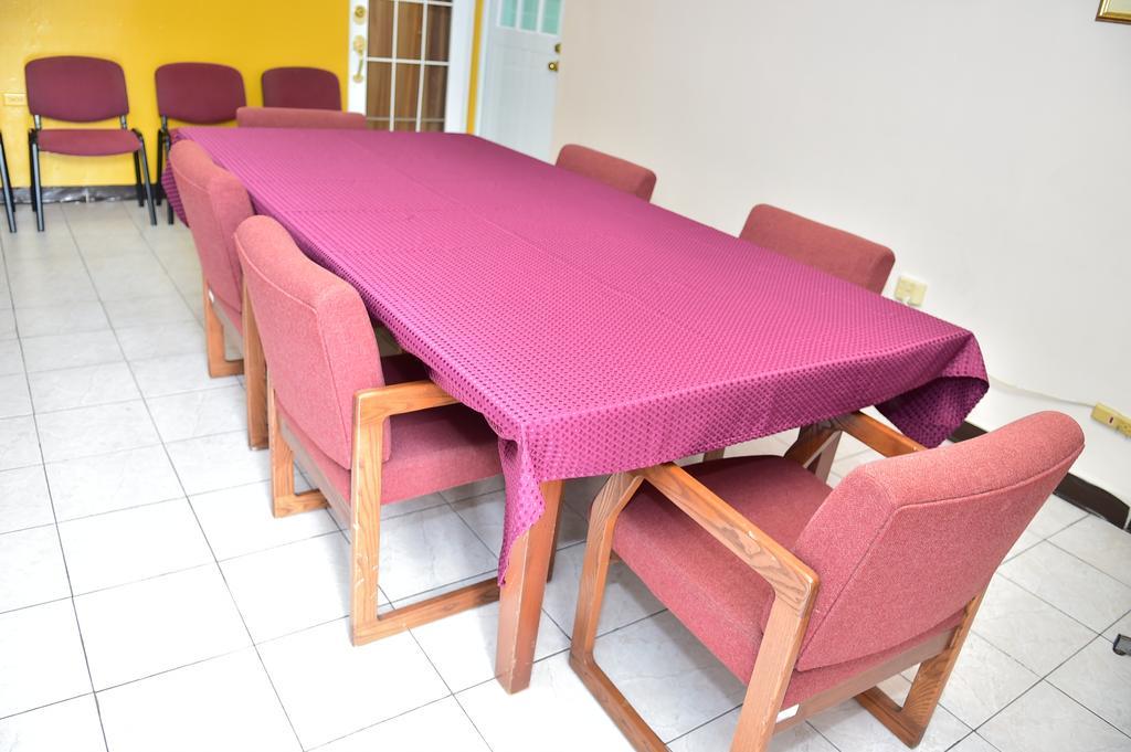 Hostal Universitario سان جيرمان المظهر الخارجي الصورة