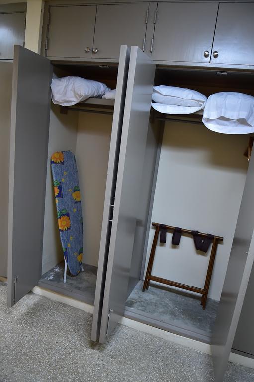Hostal Universitario سان جيرمان المظهر الخارجي الصورة
