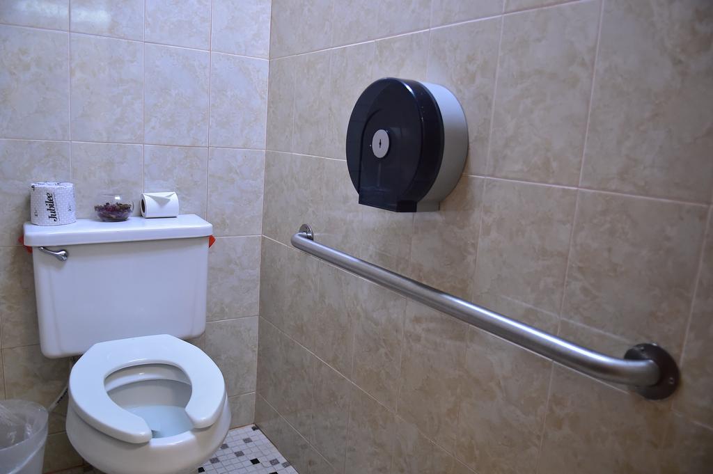 Hostal Universitario سان جيرمان المظهر الخارجي الصورة