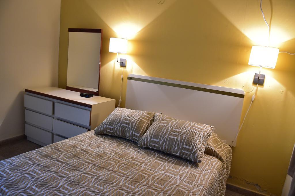 Hostal Universitario سان جيرمان المظهر الخارجي الصورة